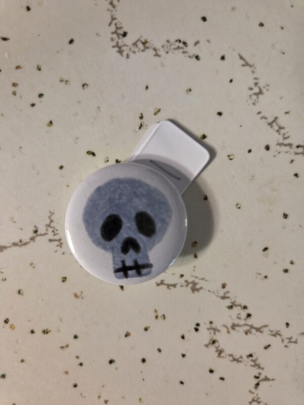 Mini Skull Pin 25mm - Waterproof