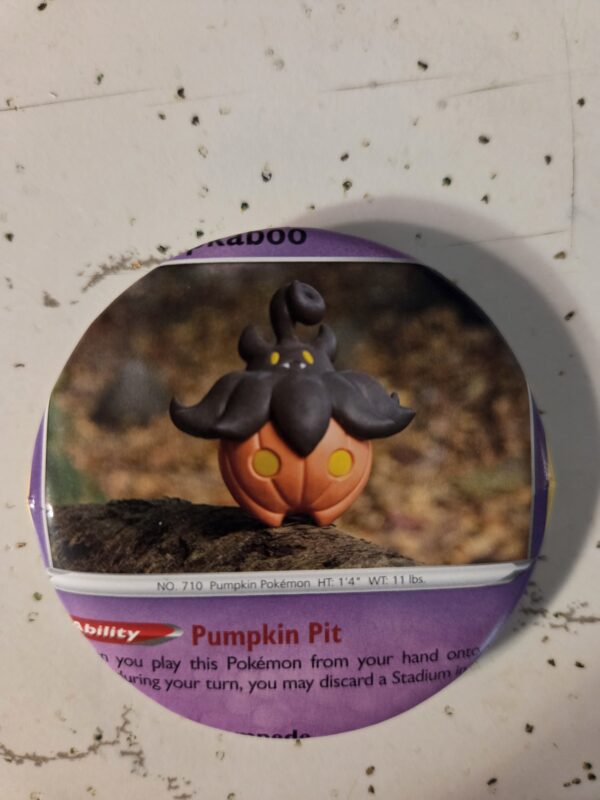 Pumpkaboo Pokemon Pin 58mm - Raw Card